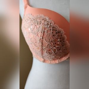 Victoria secret VS 34c bra gemstone coral color beautiful dream angel push up